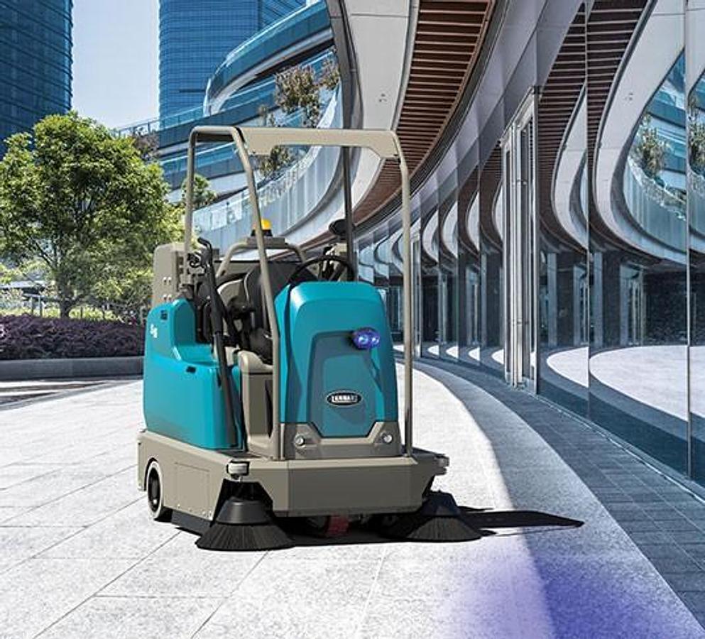 S16 Battery-Powered Compact Ride-On Sweeper