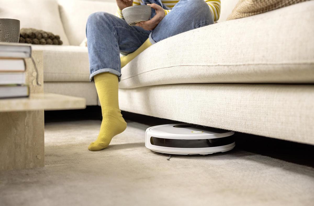 Robot vacuum cleaner with wiping function RCV 2