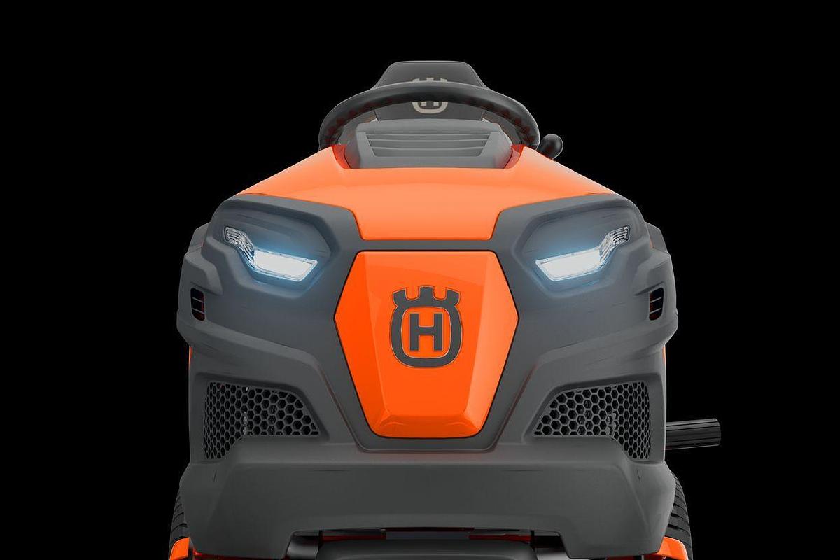 Husqvarna TS 140X 42"