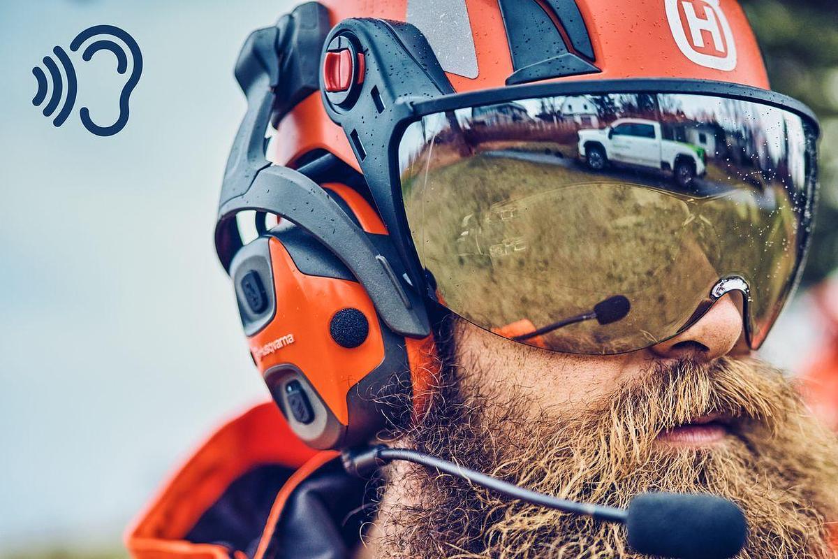 Husqvarna X-COM Active, helmet mount