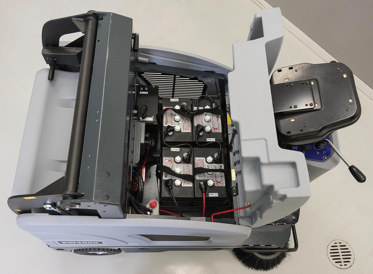 SW4000 310 AH W/BATT PKG