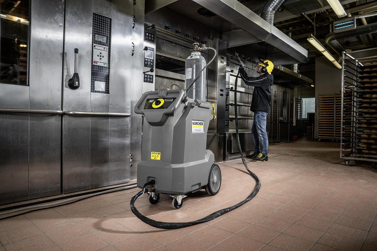 Dry ice blaster IB 10/15 L2P Advanced
