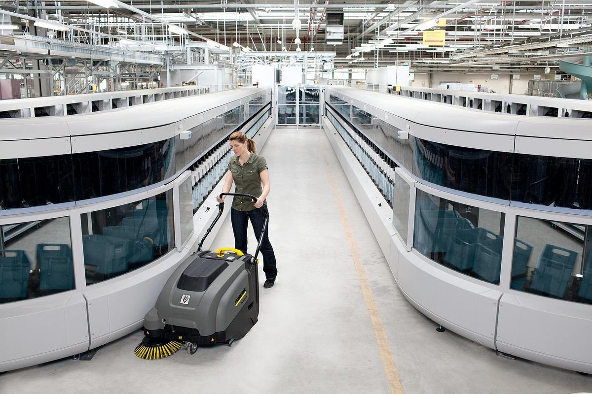 Vacuum sweeper KM 75/40 W Bp