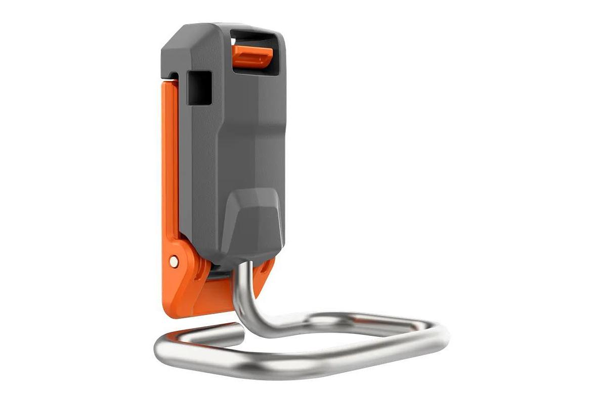 Tool holder