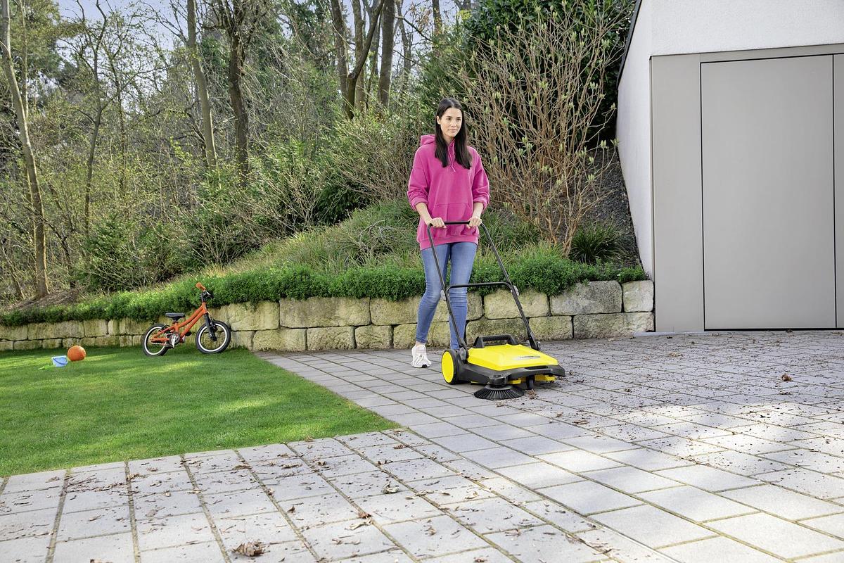 Push sweeper S 4