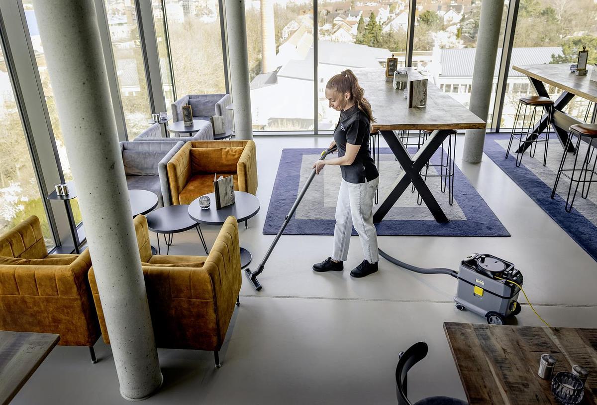 Dry vacuum cleaner T 15/1 Adv
