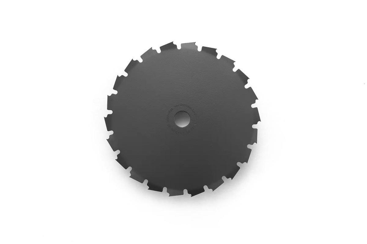 Saw Blade Scarlett