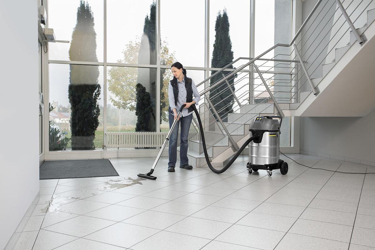 Wet and dry vacuum cleaners NT 70/2 Me Classic Edition