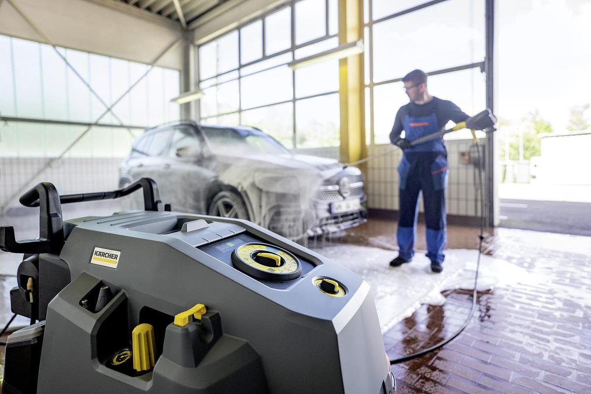 High-pressure cleaner HDS 8/18-4 C