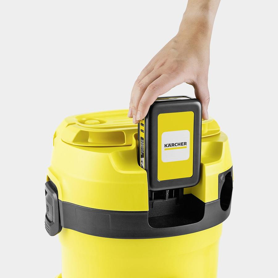 Battery wet and dry vacuum cleaner WD 2-18