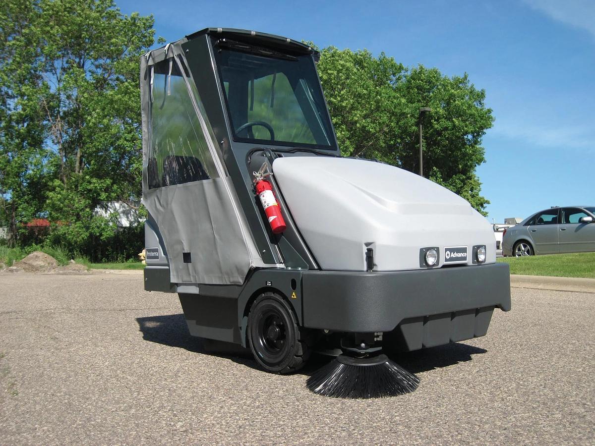 PROTERRA 5130 LPG TRIOSWEEP