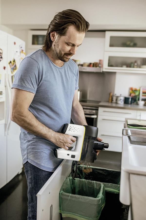 Battery-power vacuum cleaner VC 6 Cordless ourFamily Extra