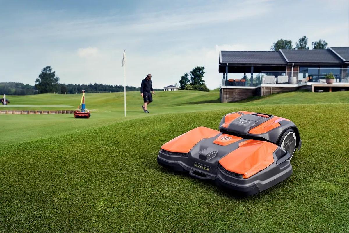Sports turf maintenance equipment and management