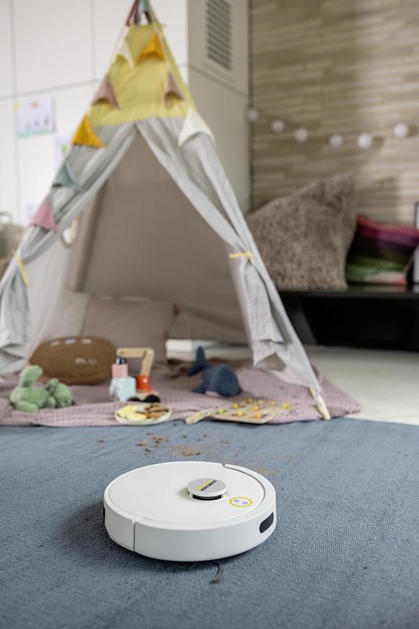 Robot vacuum cleaner with wiping function RVC 3