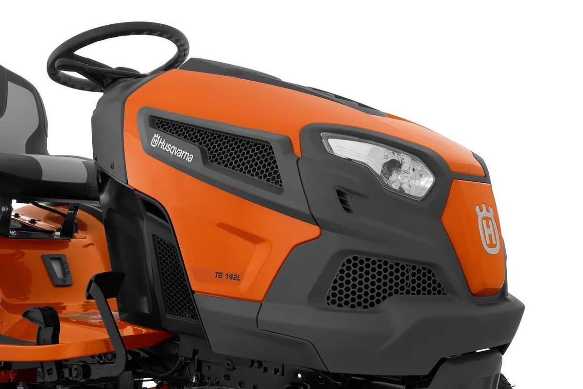 Husqvarna TS 120 42"