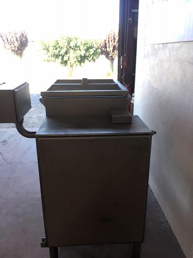 D'occasion Mélangeur 300 L ARBRE A PALE VENDU