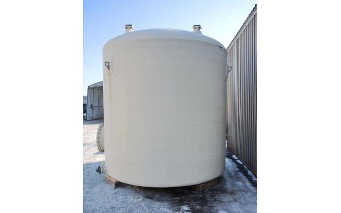 D'occasion USED 5400 GALLON TANK, FIBERGLASS