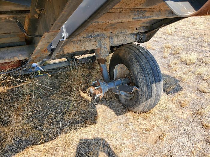 Used Massey Ferguson AC25 Accumulator