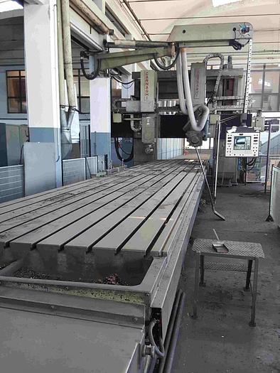 Usato FRESATRICE A PORTALE M. CARNAGHI FPP 175 CNC