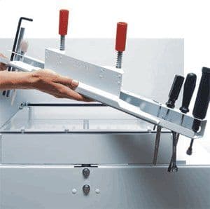 IDEAL 5560 Programmable Electric Guillotine (550mm cut)