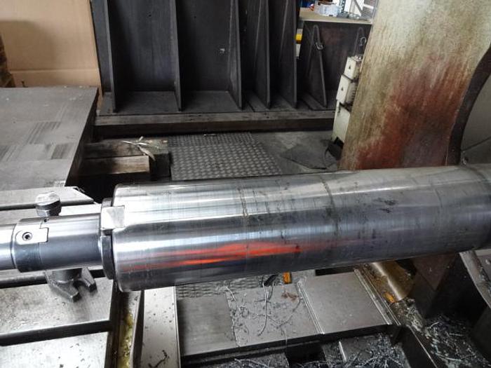 Utilisé Aléseuse à table croisée marque UNION WMW type BFT 130NC