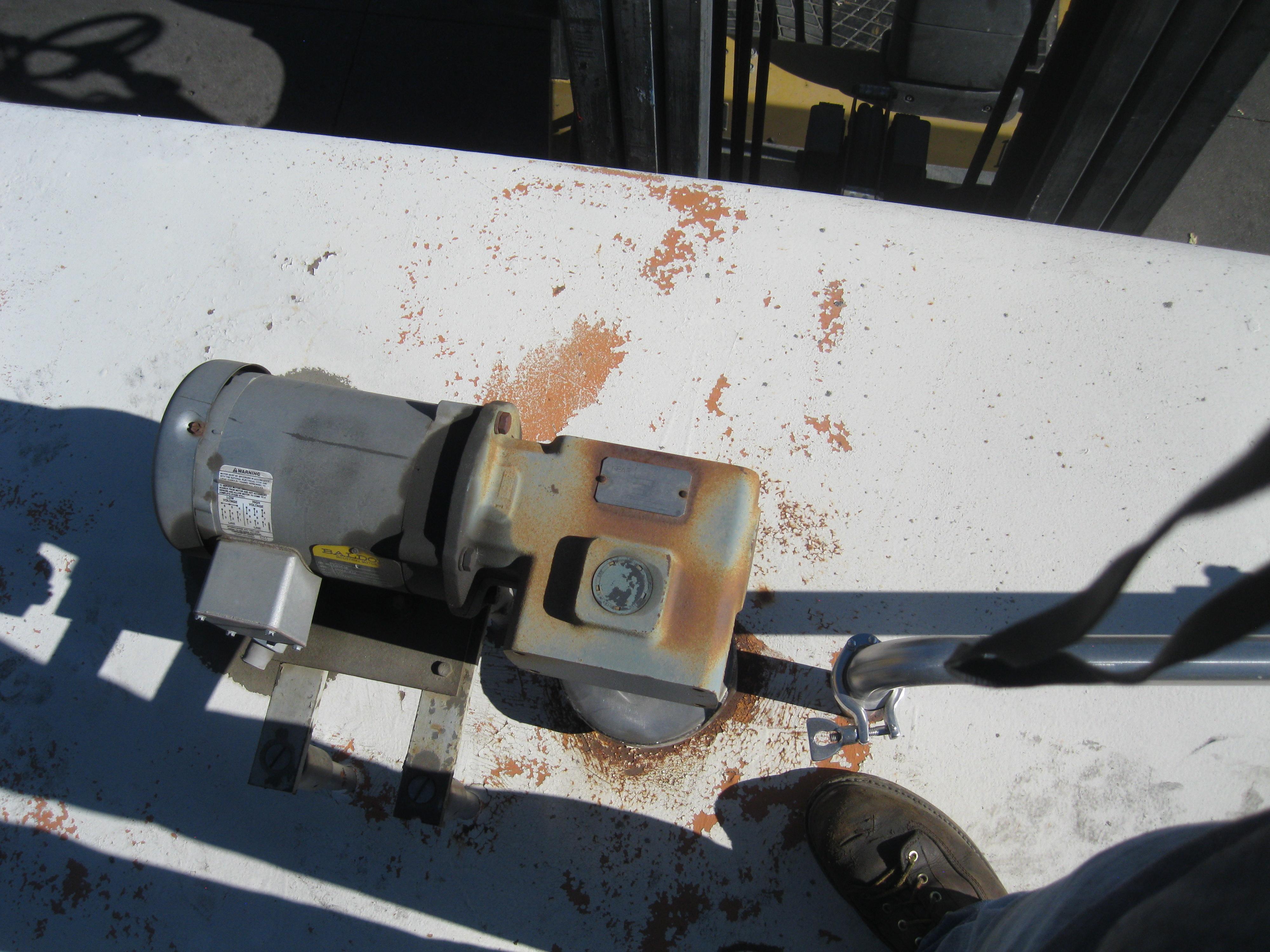 Refurbished 1000 GALLON PURITY HORIZONTAL STORAGE TANK