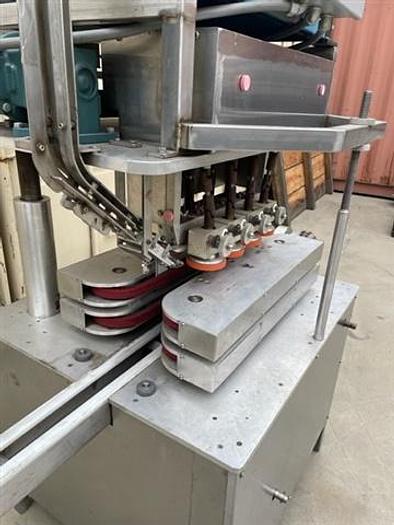 Used Capper, Ron Ungar, 8-Spindle, Cap Rotary Feeder #S744595