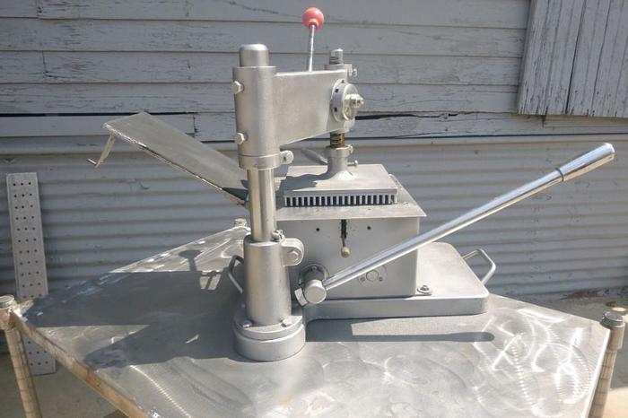 Used Filler, Capsule, Manual, Yih Feng, Mdl B21, Size 2, #S744008