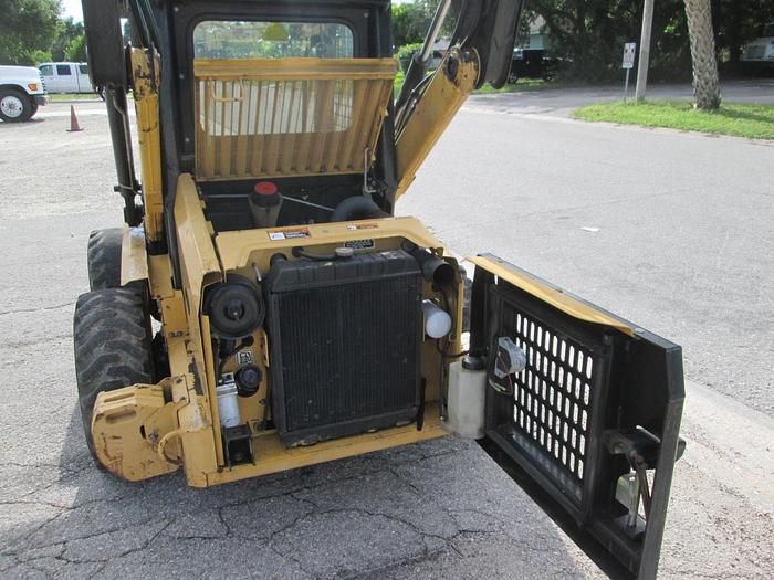 Used 1996 New Holland LX 665 Turbo Skid Steer