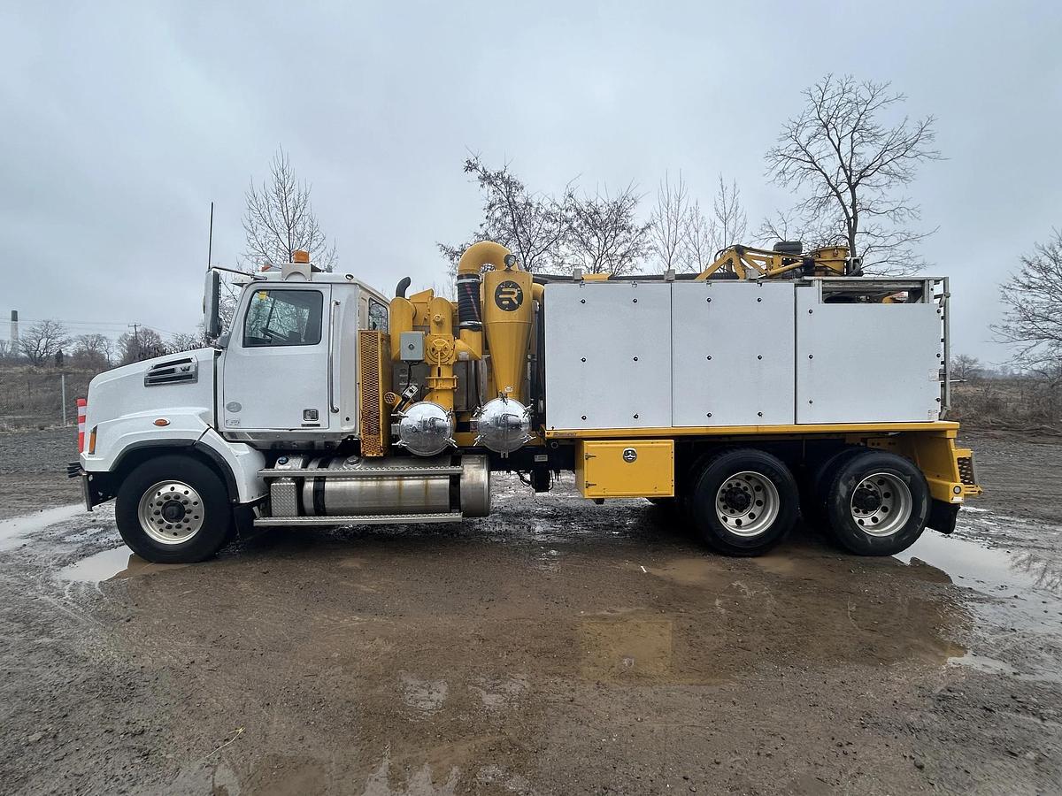 Used 2018 Western Star Rival T7 Hydrovac