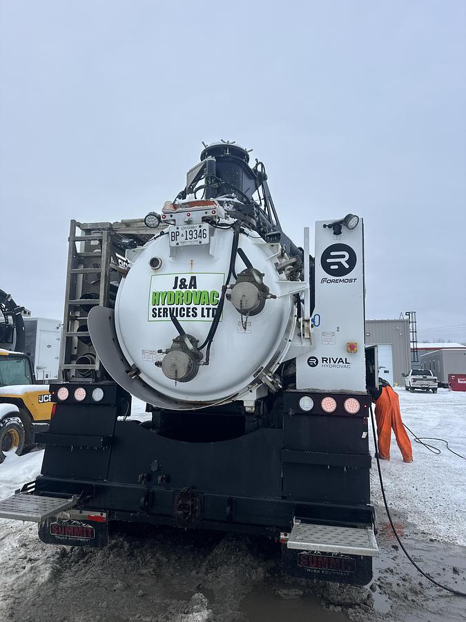 Used 2020 Western Star Rival T10