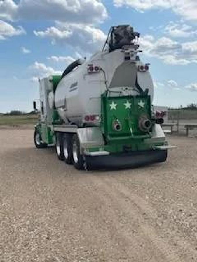 Used 2008 kenworth t800 tornado F4