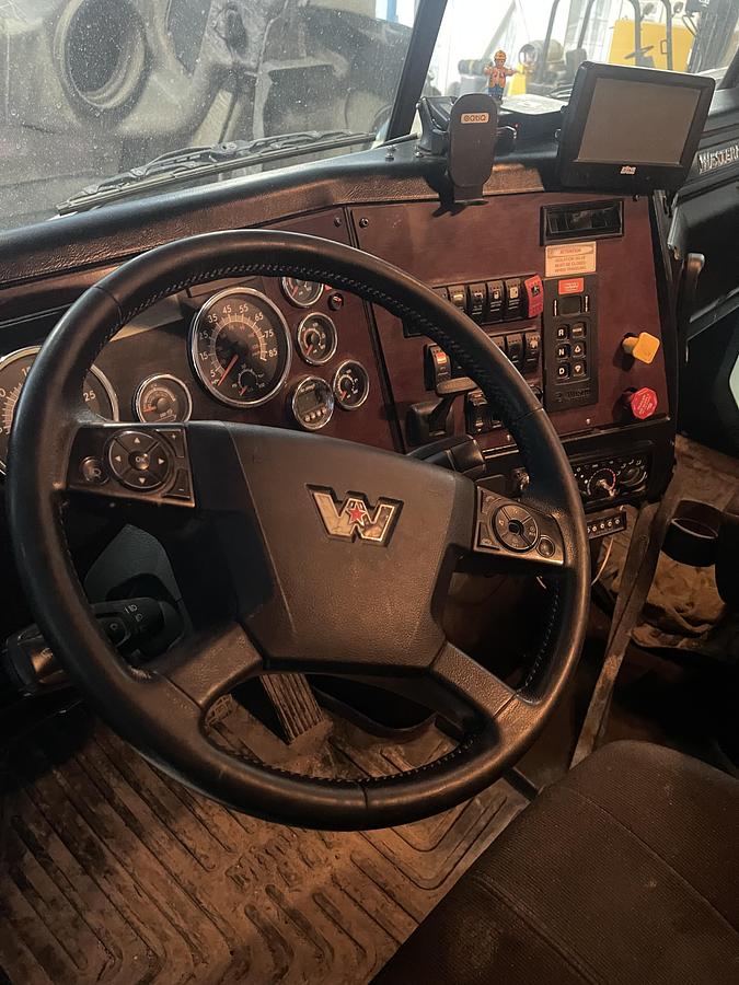 Used 2020 Western Star Rival 4700sb