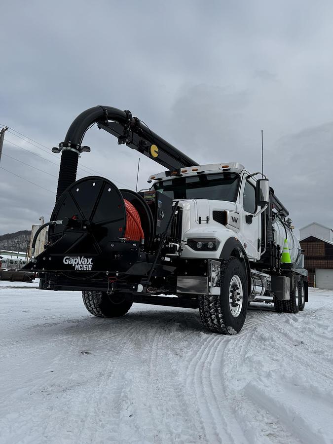 2026 Western star 47X w/Gapvax MC1510 sewer cleaner