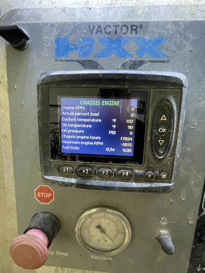 Used 2014 western star 4900 hxx hydrovacs