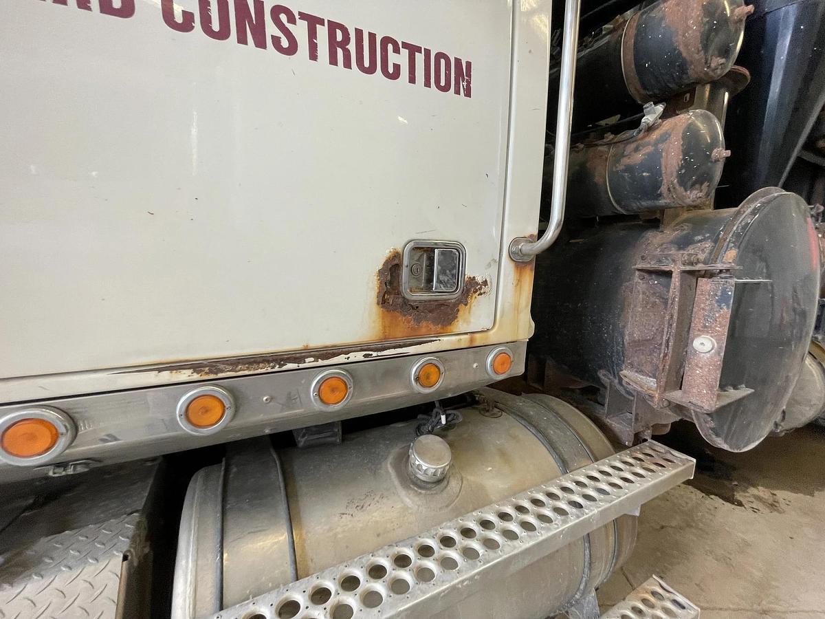 Used 2014 western star 4900 hxx hydrovacs