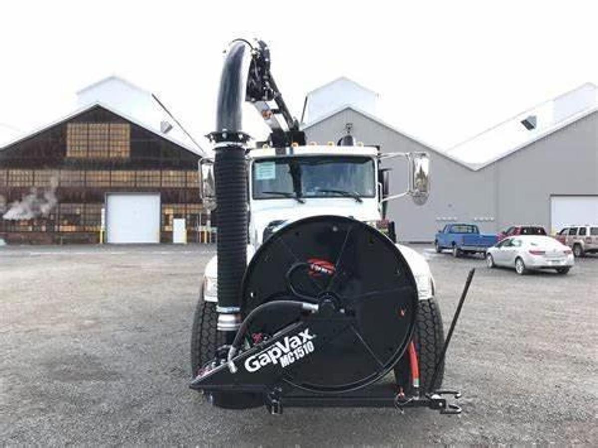 Used 2025 Western star 47X w/Gapvax MC1510 sewer cleaner