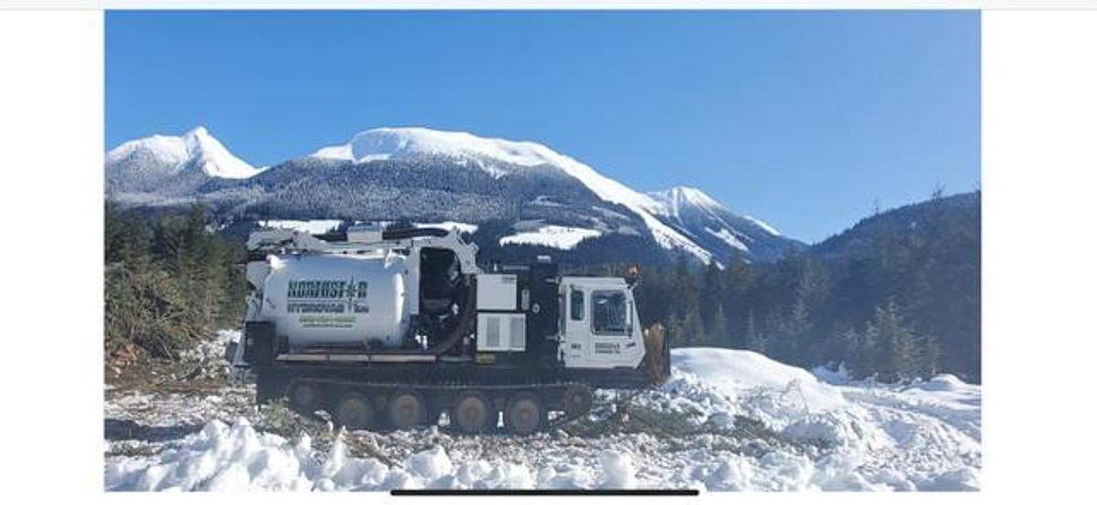 Used tracked hydrovac