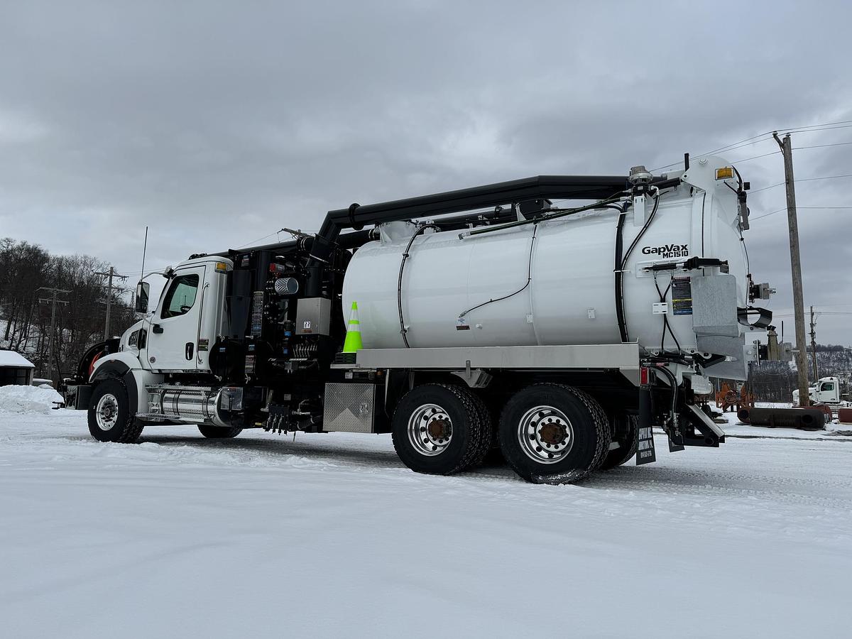 2026 Western star 47X w/Gapvax MC1510 sewer cleaner