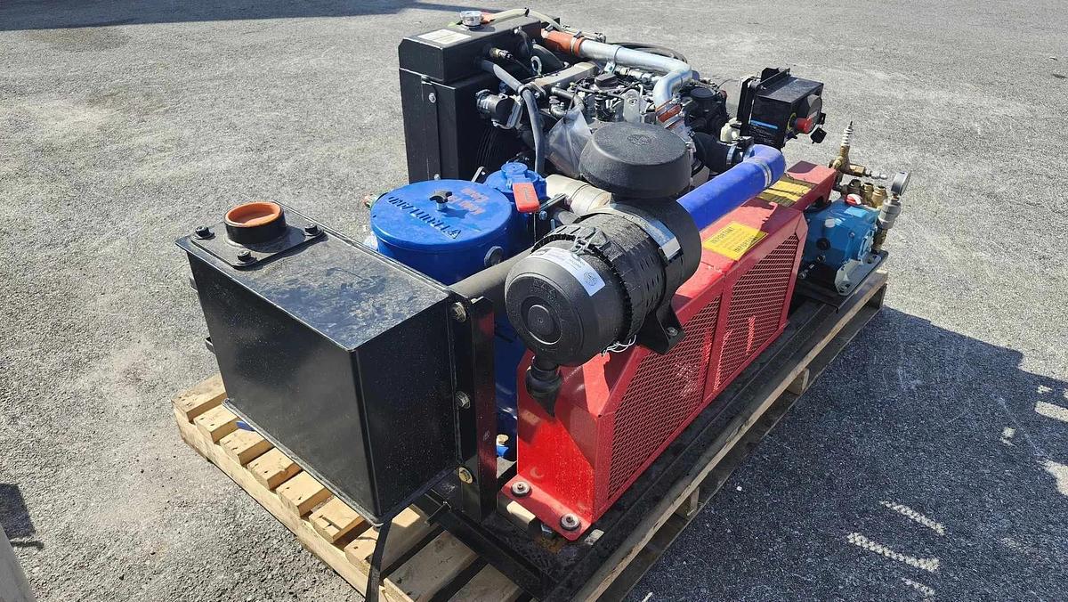 Used skid mounted vacuum and jetter system