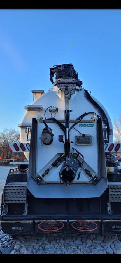 Used 2025 Western star 49x hydrovac Rental