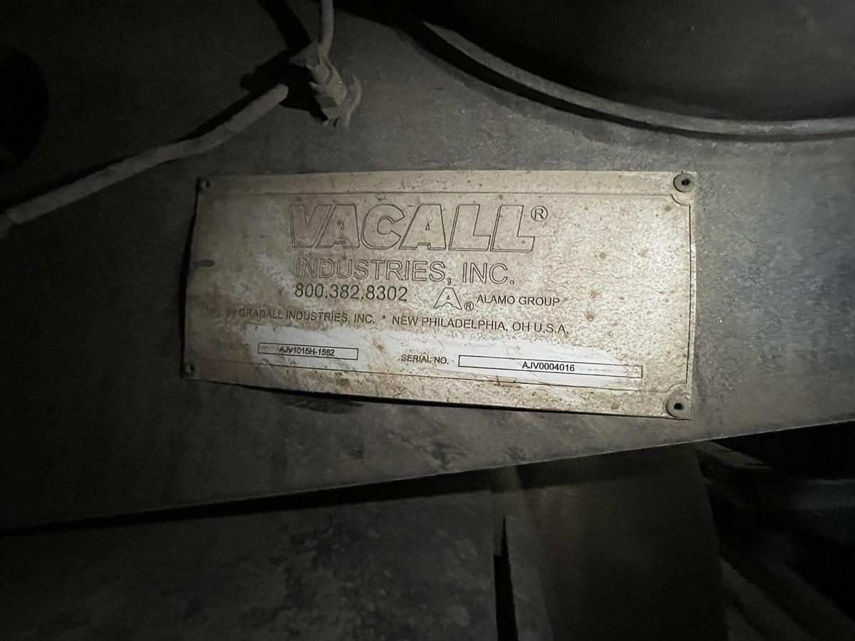 Used 2007 Freightliner with vac all system  112