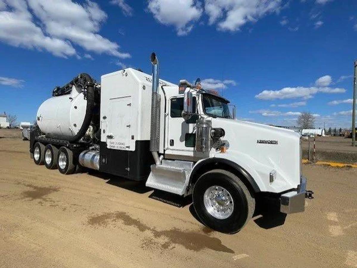 Used 2017 KW T800 tornado F4