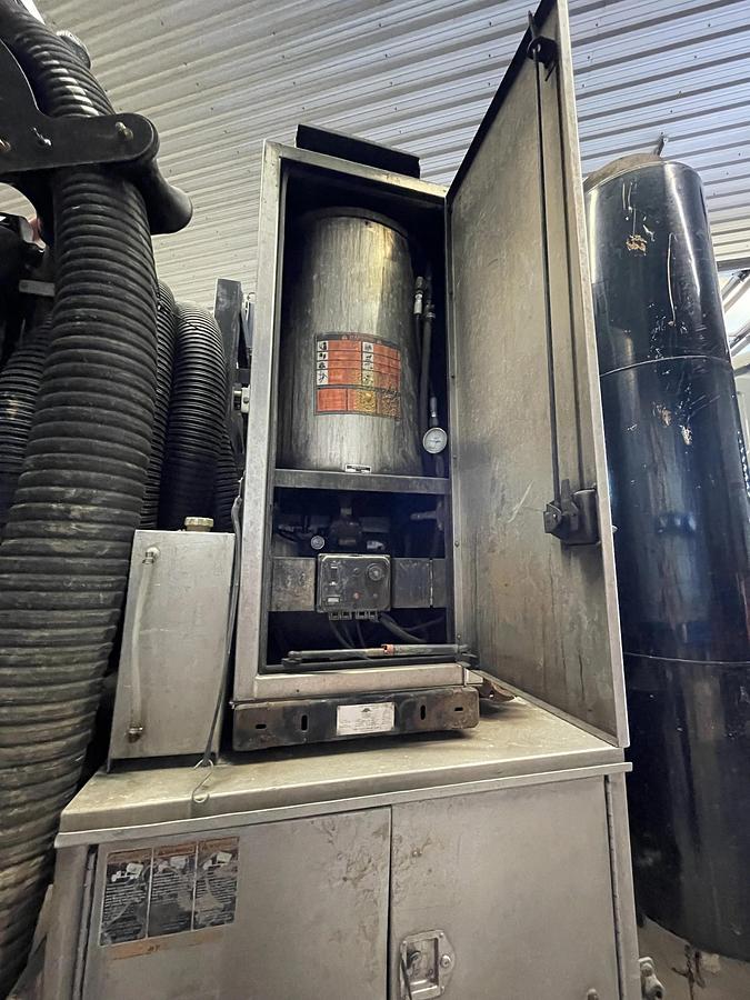 Used 2014 western star 4900 hxx hydrovacs