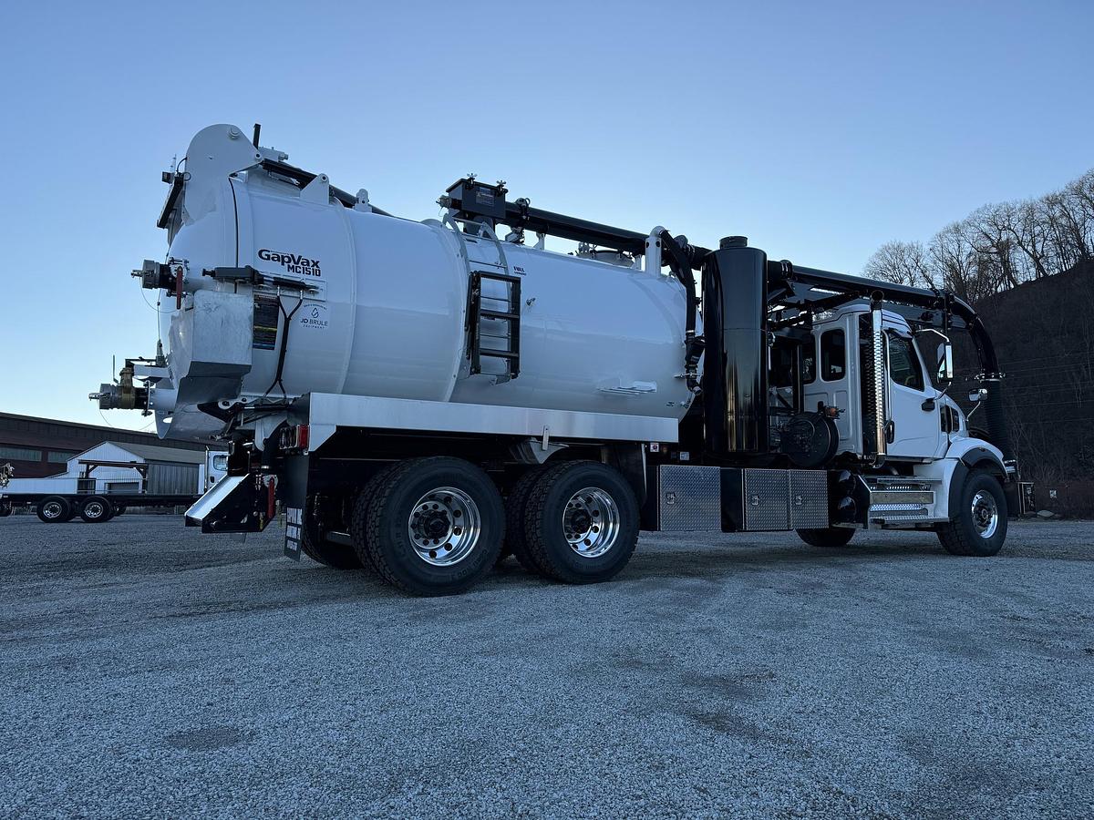 2026 Western star 47X w/Gapvax MC1510 sewer cleaner