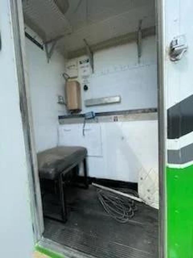 Used 2008 kenworth t800 tornado F4