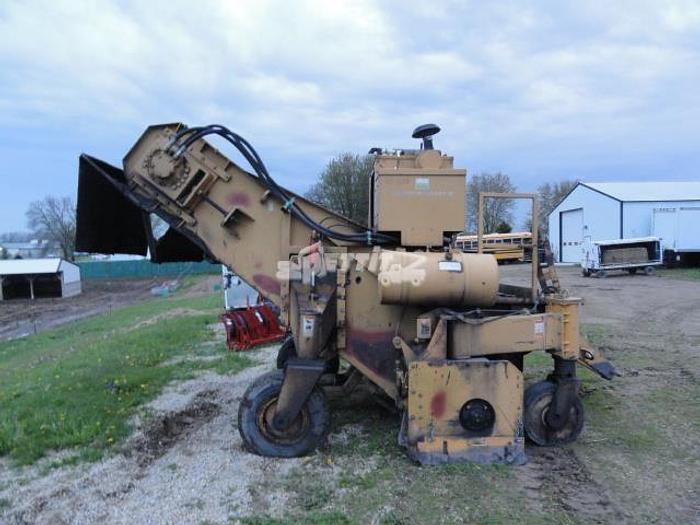 Used 1999 BARBER-GREENE 650