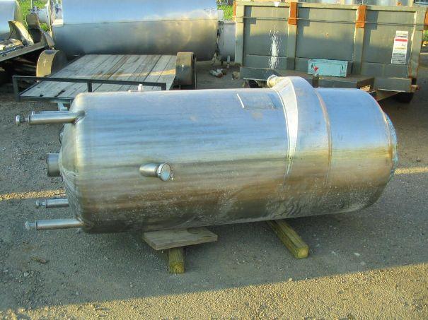 Used 350 GALLON VACUUM TANK