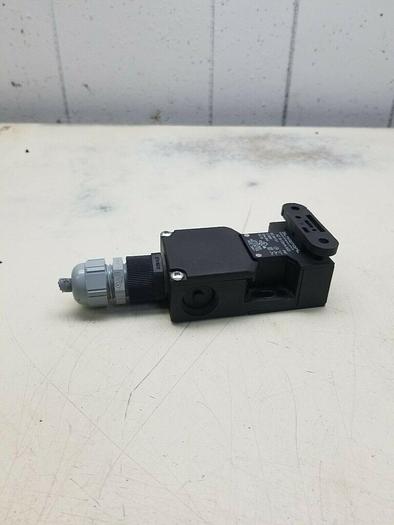 Used Allen Bradley AZ 16-12zvrk-M20