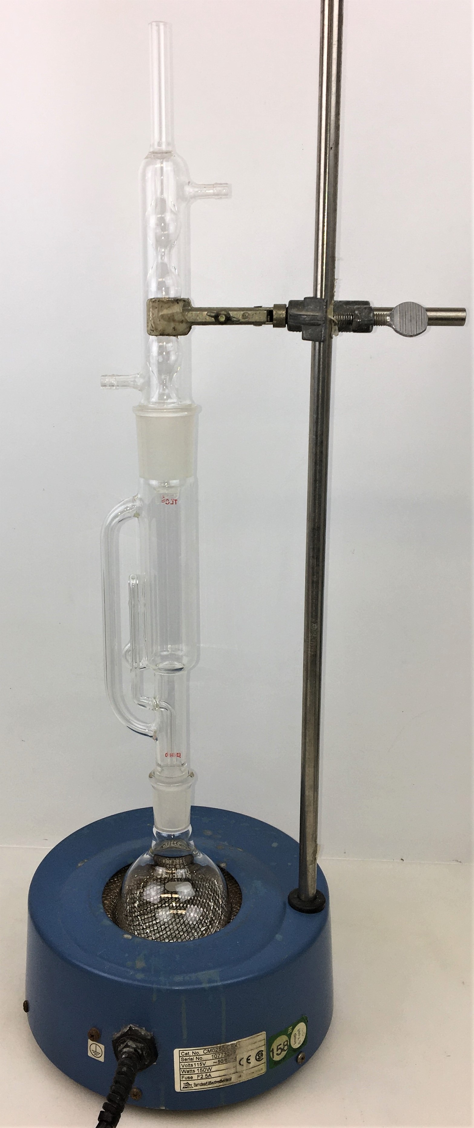 Used Soxhlet Extraction Kit with Barnstead Electrothermal CM0250-CEX1 Heating Mantle - 250mL